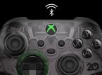 Halbtransparenter Controller mit grünen Akzenten zum 20. Geburtstag der Xbox
